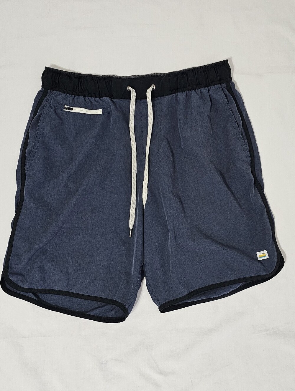 Vuori Men’s Blue Athletic Board Shorts Swim Trunks No Tag